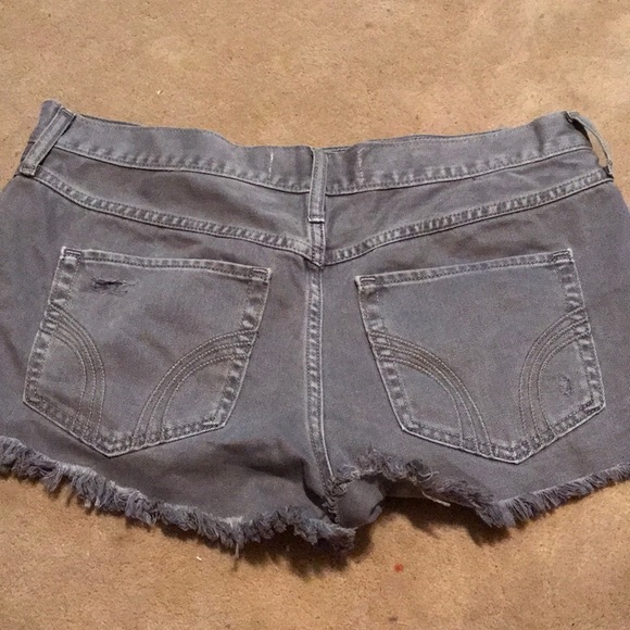 Shorts - Picture 2 of 2